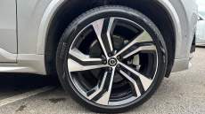 Volvo XC90 2.0 B5P [250] Ultra Dark 5dr AWD Geartronic Petrol Estate